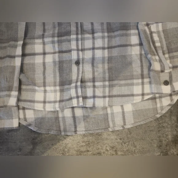 Old Navy Bitton down - Picture 3 of 3